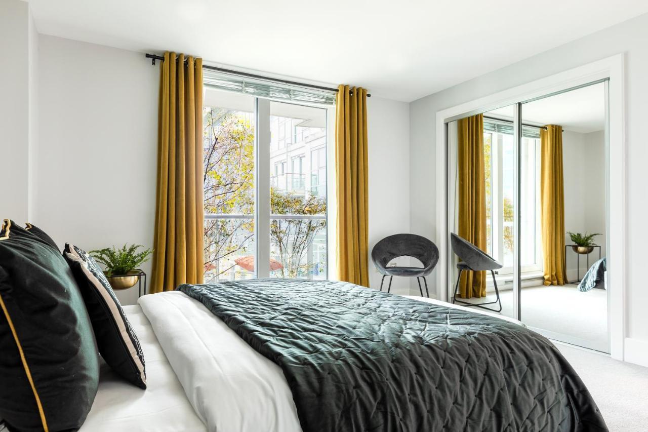 Best Thames View In Town! Large Luxxe Nomad Design Family Home Londra Dış mekan fotoğraf