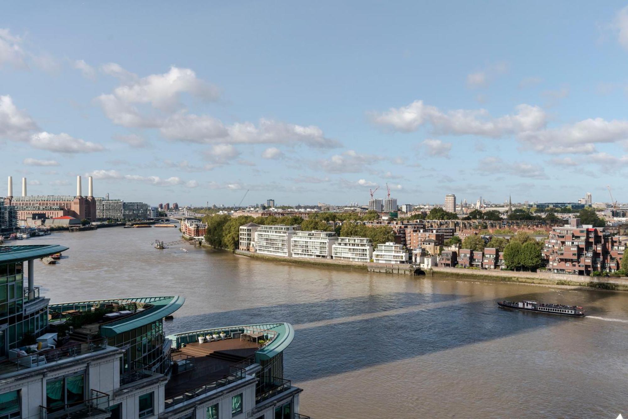 Best Thames View In Town! Large Luxxe Nomad Design Family Home Londra Oda fotoğraf